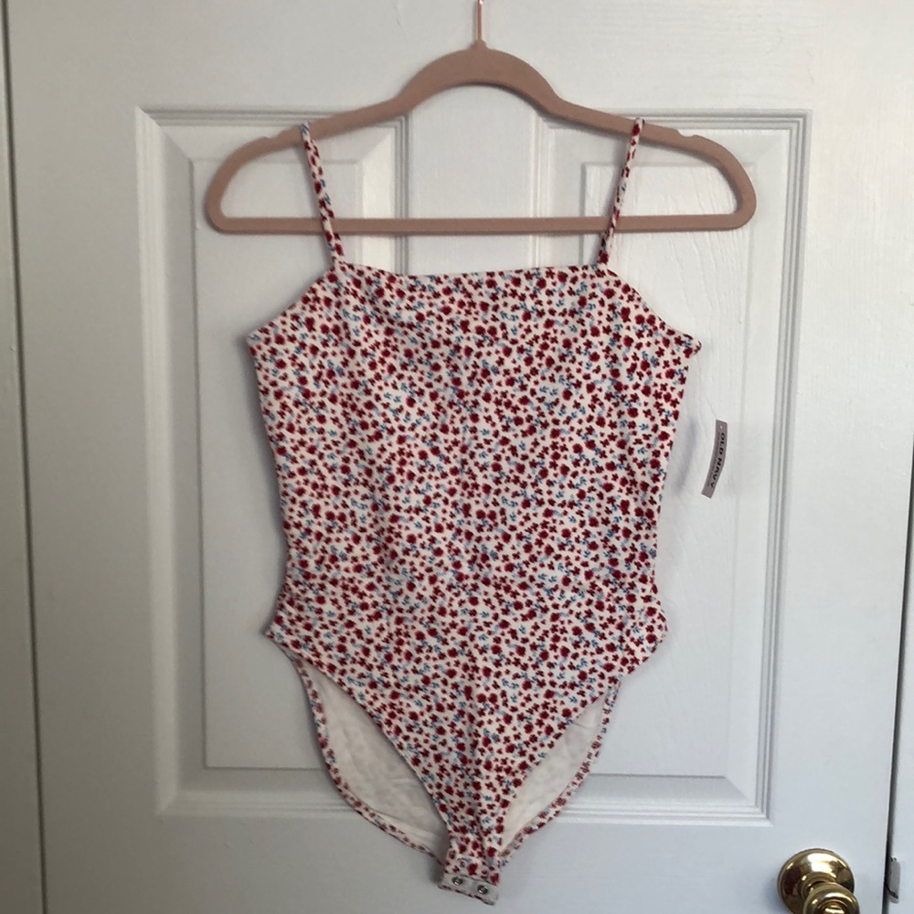 NWT Floral Bodysuit